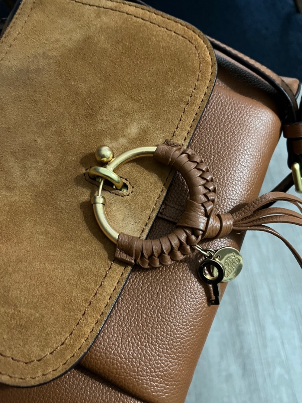 See By Chloe Leather Shoulder Bag - Picture 6 of 14